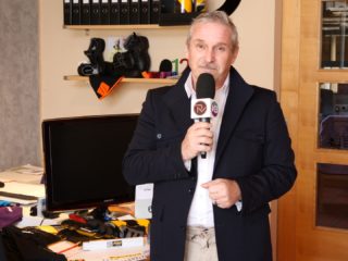 Wir stellen uns vor