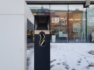 Standaschenbecher